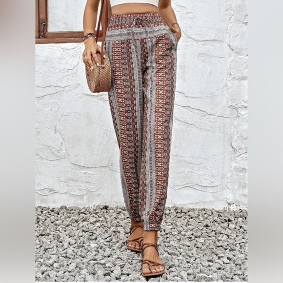 Boho Tie Front Carrot Pants - Picture 4 of 6